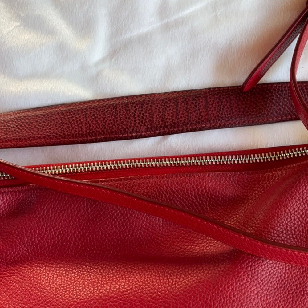 Coach - Pebbled Leather Turnlock Hobo Bag RED 24771 - Picture 4 of 10